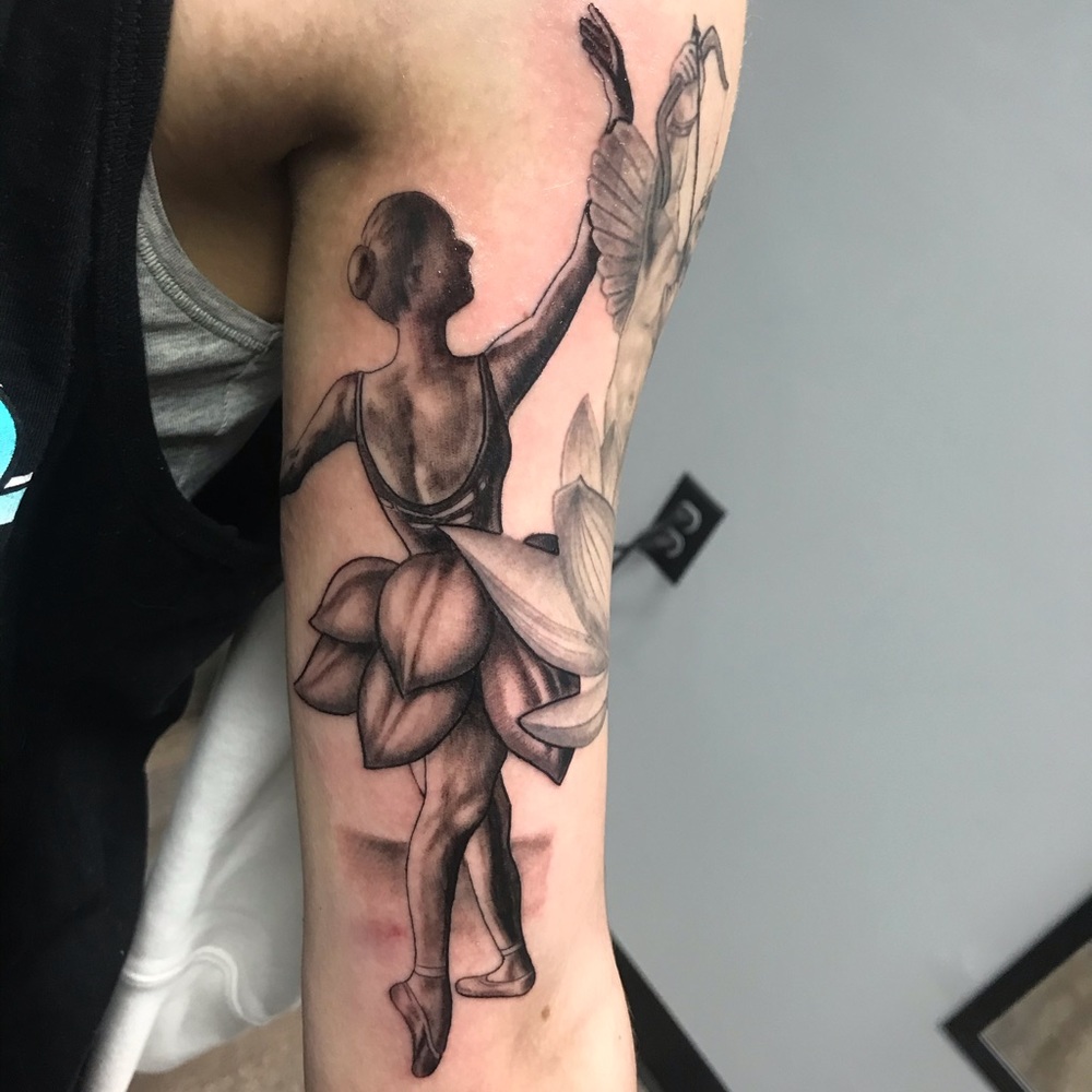 Meet your Posher, Lily